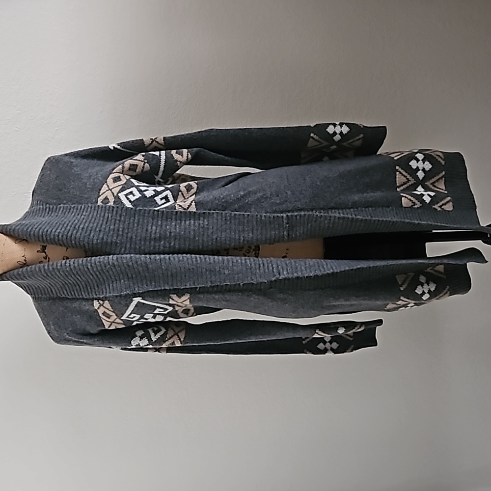 Size L Knox Rose Long Cardigan NWT!